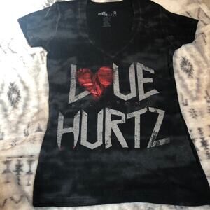 VTG y2k billabong black‎ love hurts cotton blend T-shirt size S